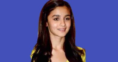 Alia-Bhatt-A-Rising-Hot-Amazing-Star-in-Bollywood