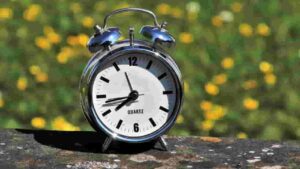 Daylight-Saving-Time-Amazing-History-Purpose-and-Controversies