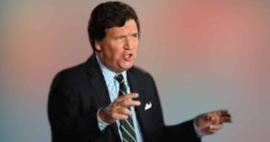 Tucker-Carlson-Controversial-Commentator-or-Dangerous-Demagogue?